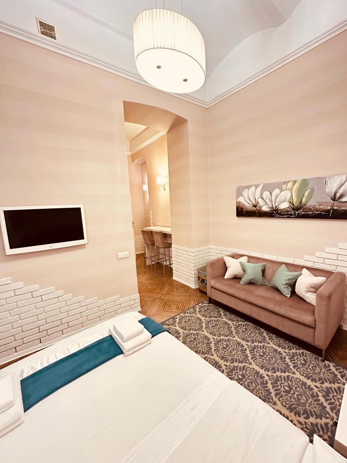 Lviv Apartments Luaran gambar